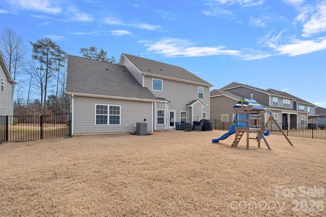 $799,000 | 19108 Birdmeadow Drive, Huntersville, NC 28078