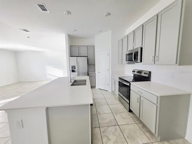 $2,475 | 1950 Birnham Wood Bend, Kissimmee, FL 34746