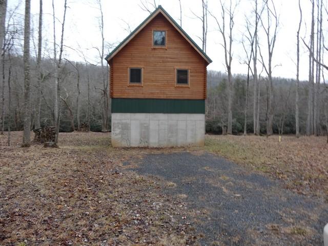 217 Rorer Is Crossing Renick, WV 24966 - Photo 9 of 24 Gallery Image 9