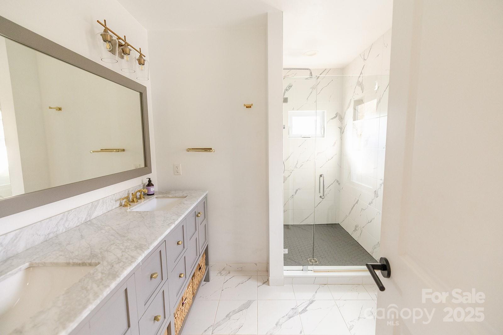 11 Pine Ridge Road Asheville, NC 28805 - Photo 20 of 31 Gallery Image 20