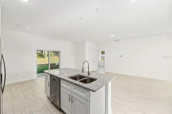 $285,000 | 5736 North Claremont Drive, Citrus Springs, FL 34434