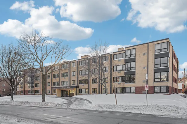 $125,000 | 2500 Blaisdell Avenue, Unit 211, Minneapolis, MN 55404