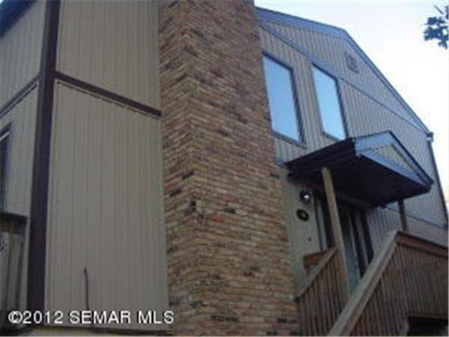 18 Viking Village Drive Rochester, MN 55901 - Photo 1 of 15