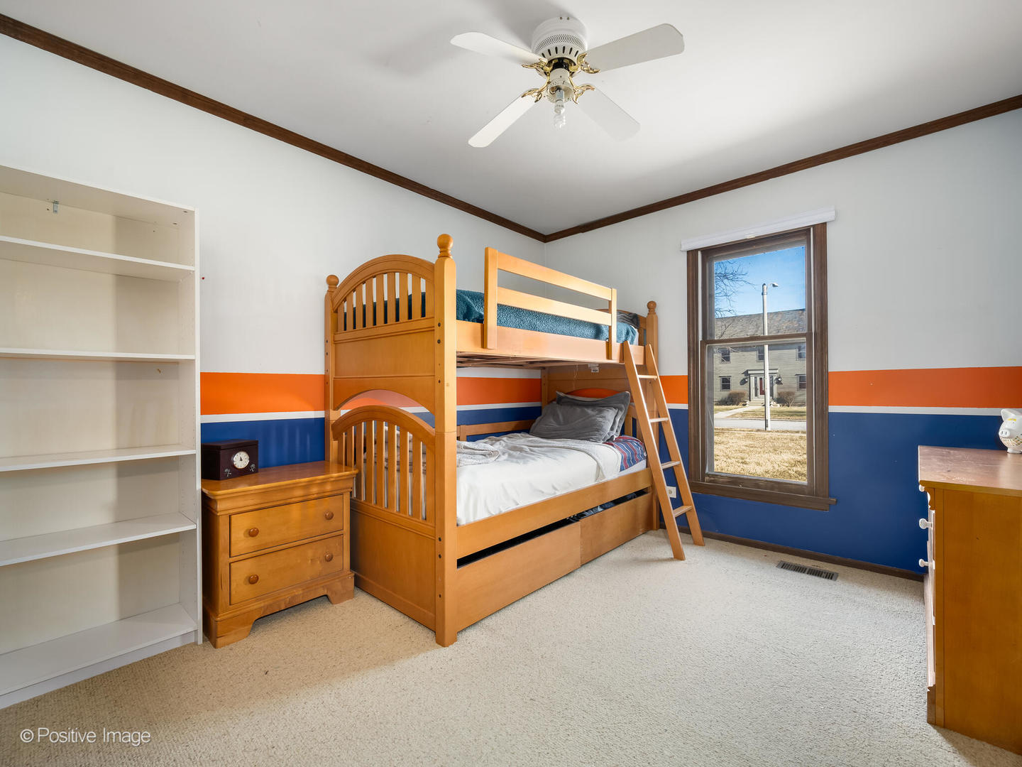 130 West End Road Roselle, IL 60172 - Photo 14 of 27 a bedroom with furniture and a window