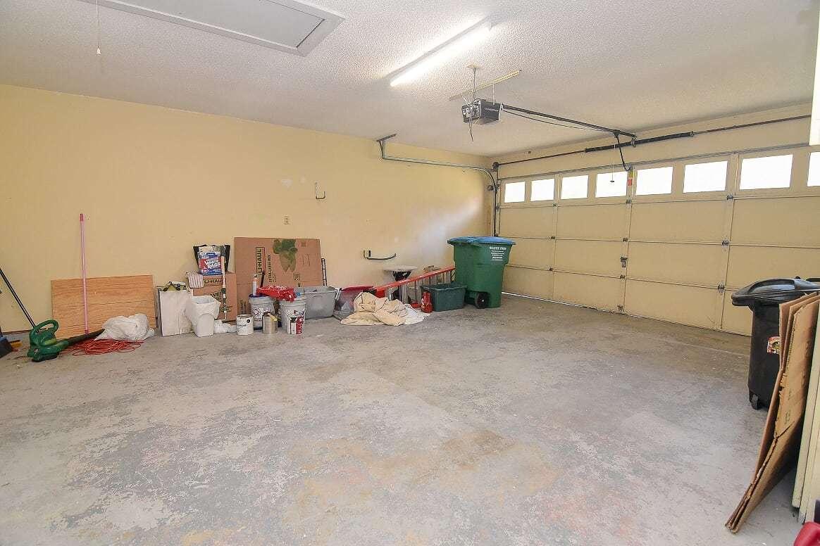 41 Abbey Road Crestview, FL 32539 - Photo 23 of 29 Garage