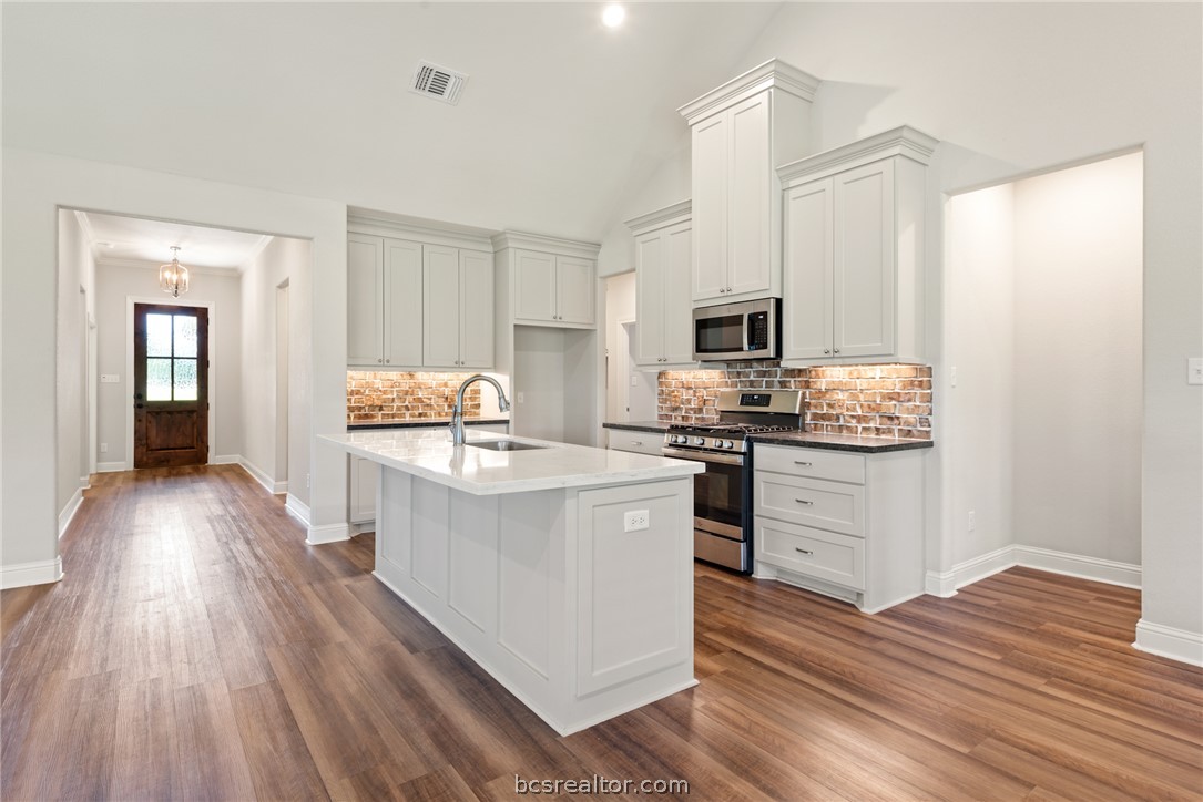 9695 Durham Road Iola, TX 77861 - Photo 13 of 37