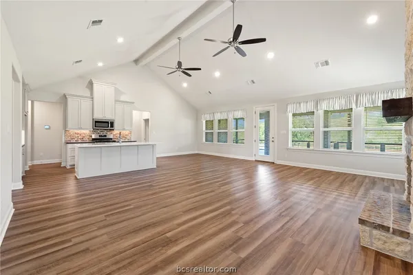 $625,000 | 9695 Durham Road, Iola, TX 77861