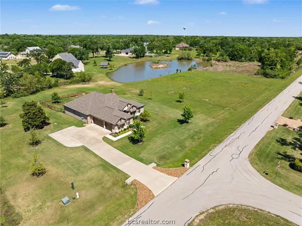 $625,000 | 9695 Durham Road, Iola, TX 77861