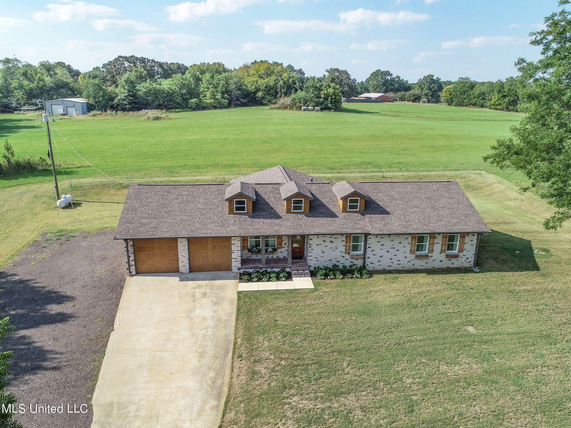 3702 Union Road Sardis, MS 38666 - Photo 7 of 116 2tsmt6