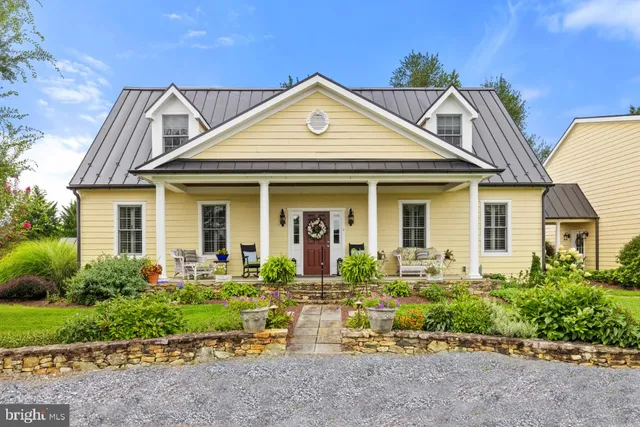 $1,595,000 | 6437 John S Mosby Highway, Middleburg, VA 20117
