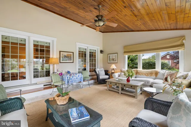 $1,595,000 | 6437 John S Mosby Highway, Middleburg, VA 20117