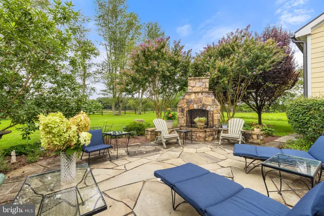 $1,595,000 | 6437 John S Mosby Highway, Middleburg, VA 20117