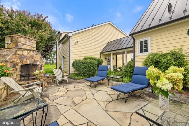 $1,595,000 | 6437 John S Mosby Highway, Middleburg, VA 20117