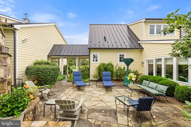 $1,595,000 | 6437 John S Mosby Highway, Middleburg, VA 20117