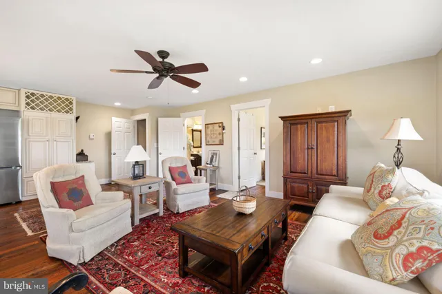 $1,595,000 | 6437 John S Mosby Highway, Middleburg, VA 20117