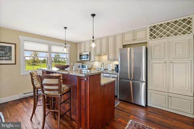 $1,595,000 | 6437 John S Mosby Highway, Middleburg, VA 20117