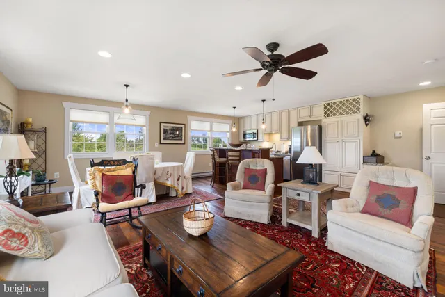 $1,595,000 | 6437 John S Mosby Highway, Middleburg, VA 20117