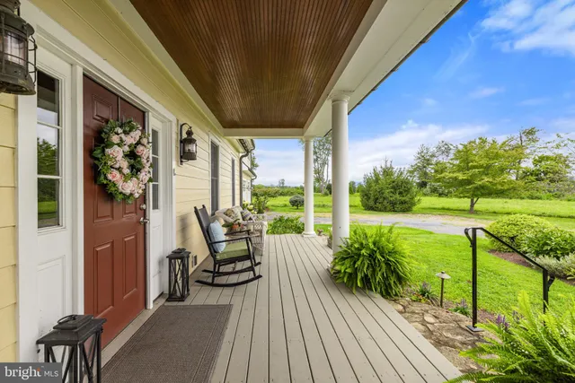 $1,595,000 | 6437 John S Mosby Highway, Middleburg, VA 20117