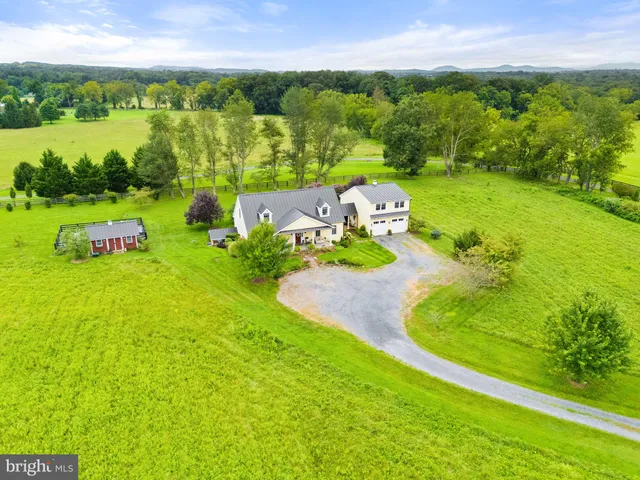 $1,595,000 | 6437 John S Mosby Highway, Middleburg, VA 20117
