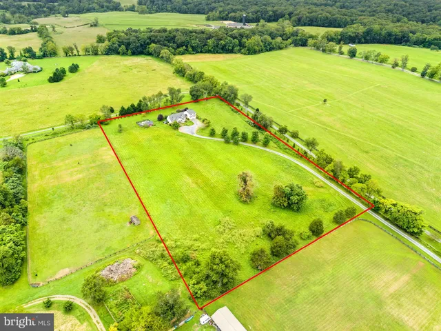 $1,595,000 | 6437 John S Mosby Highway, Middleburg, VA 20117