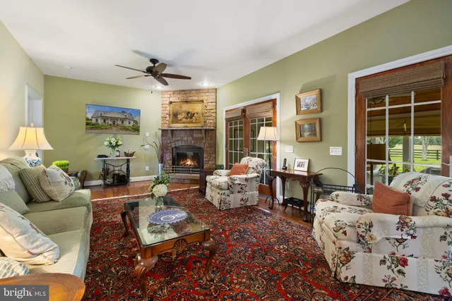 $1,595,000 | 6437 John S Mosby Highway, Middleburg, VA 20117