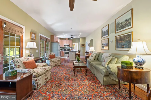 $1,595,000 | 6437 John S Mosby Highway, Middleburg, VA 20117