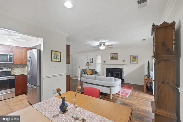 $285,500 | 7551 Weather Worn Way, Unit A, Columbia, MD 21046