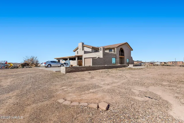 $320,000 | 5731 Pleasant Lane, Winslow, AZ 86047