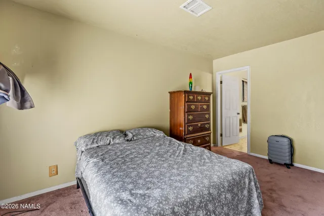 $320,000 | 5731 Pleasant Lane, Winslow, AZ 86047