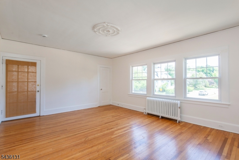 422 Valley Road, Unit 2 Montclair, NJ 07043 - Photo 18 of 23