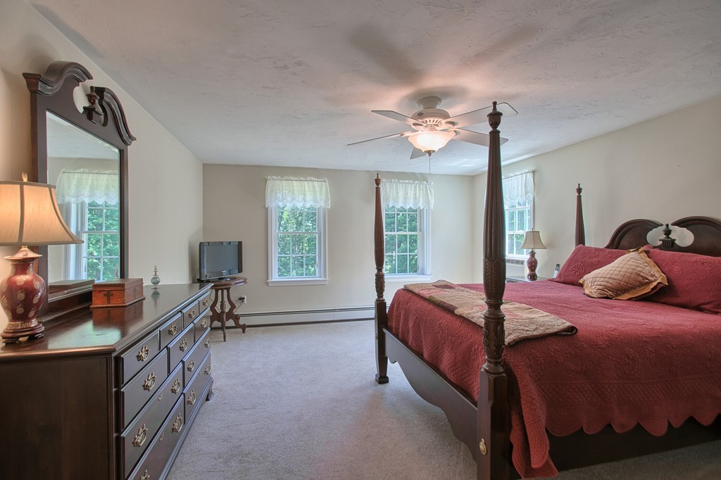 535 Northfield Road Lunenburg, MA 01462 - Photo 13 of 30