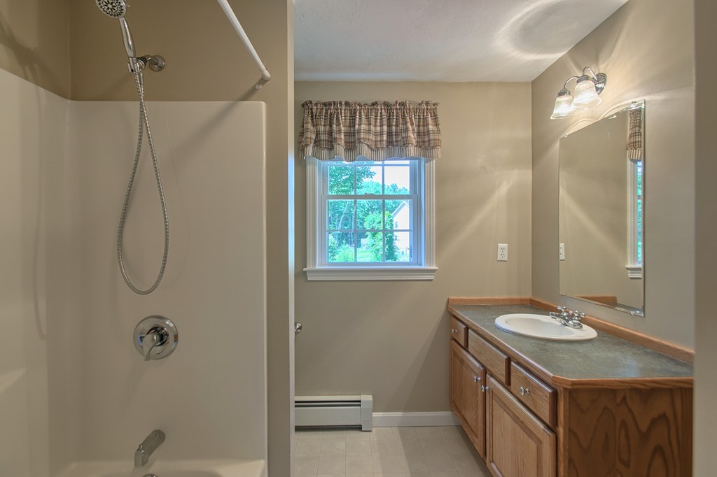 535 Northfield Road Lunenburg, MA 01462 - Photo 16 of 30