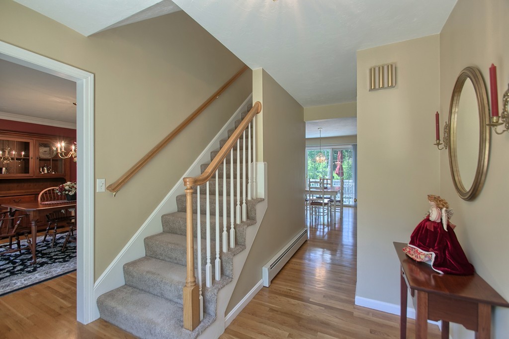 535 Northfield Road Lunenburg, MA 01462 - Photo 3 of 30