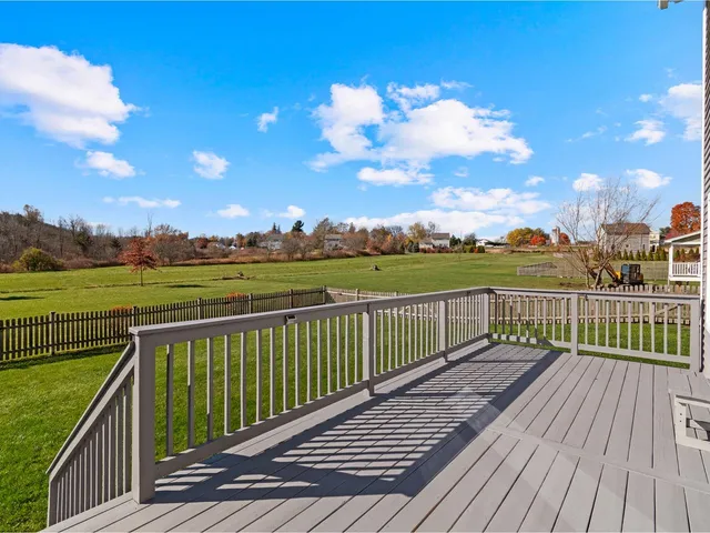 $619,900 | 142 Commodore Drive, Vergennes, VT 05491