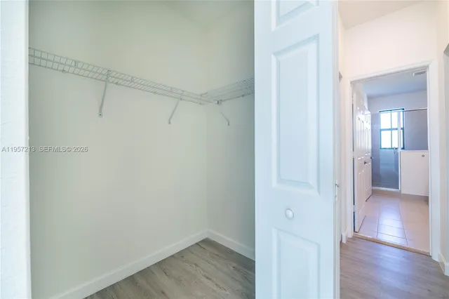 $3,400 | 1928 Southwest 5th Boulevard, Unit 1928, Fort Lauderdale, FL 33312