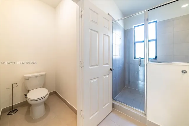 $3,400 | 1928 Southwest 5th Boulevard, Unit 1928, Fort Lauderdale, FL 33312