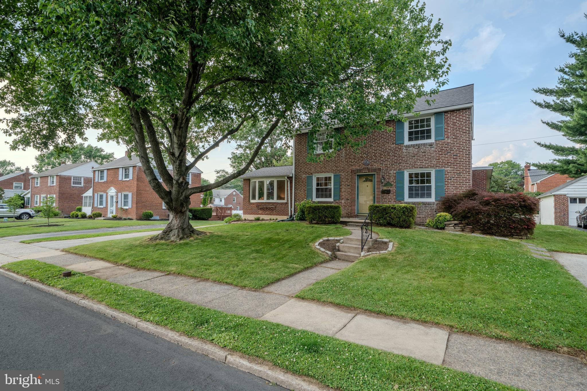 335 Alliston Road Springfield, PA 19064 - Photo 2 of 36