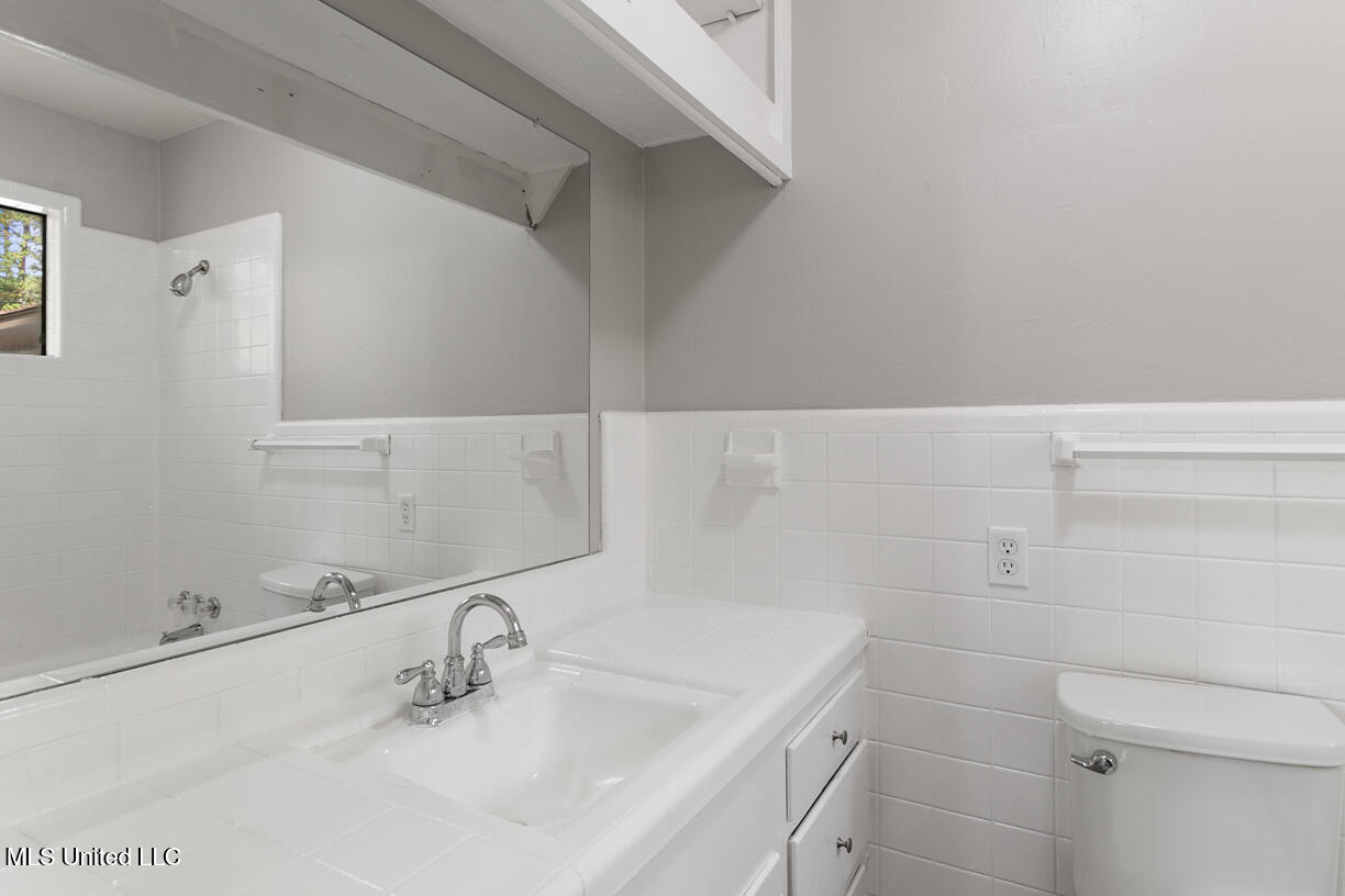 5444 Ridgewood Road Jackson, MS 39211 - Photo 21 of 25 5444 Ridgewood final-24