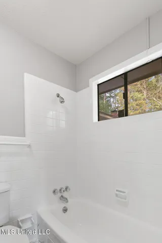 $169,000 | 5444 Ridgewood Road, Jackson, MS 39211