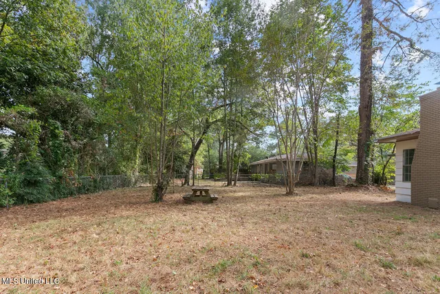$169,000 | 5444 Ridgewood Road, Jackson, MS 39211