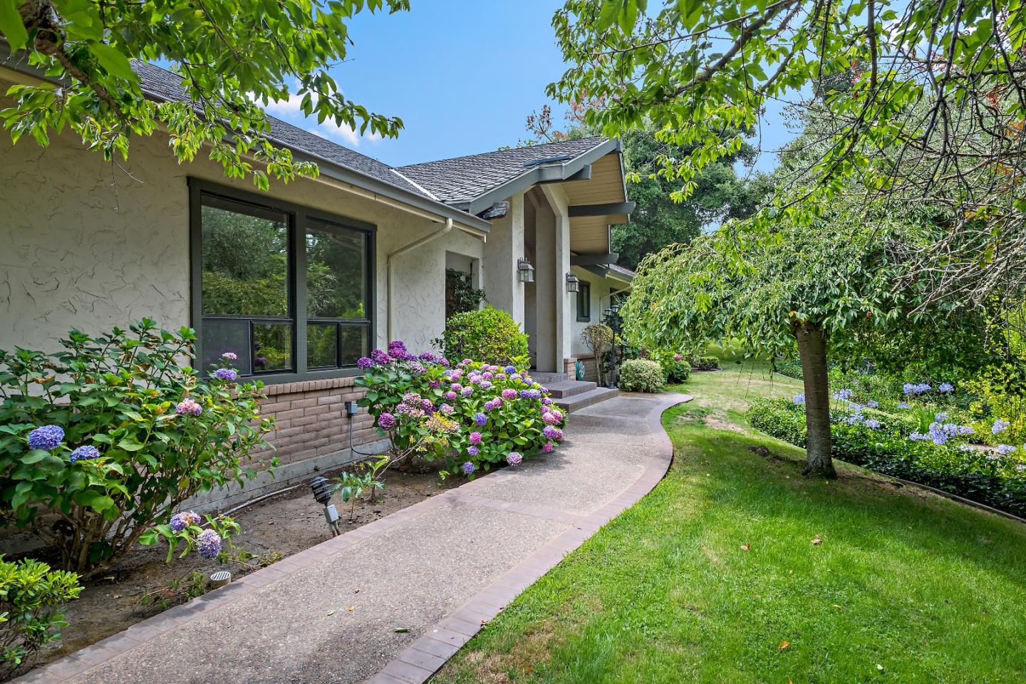 498 Walsh Road Atherton, CA 94027 - Photo 1 of 42 Gallery Image 1