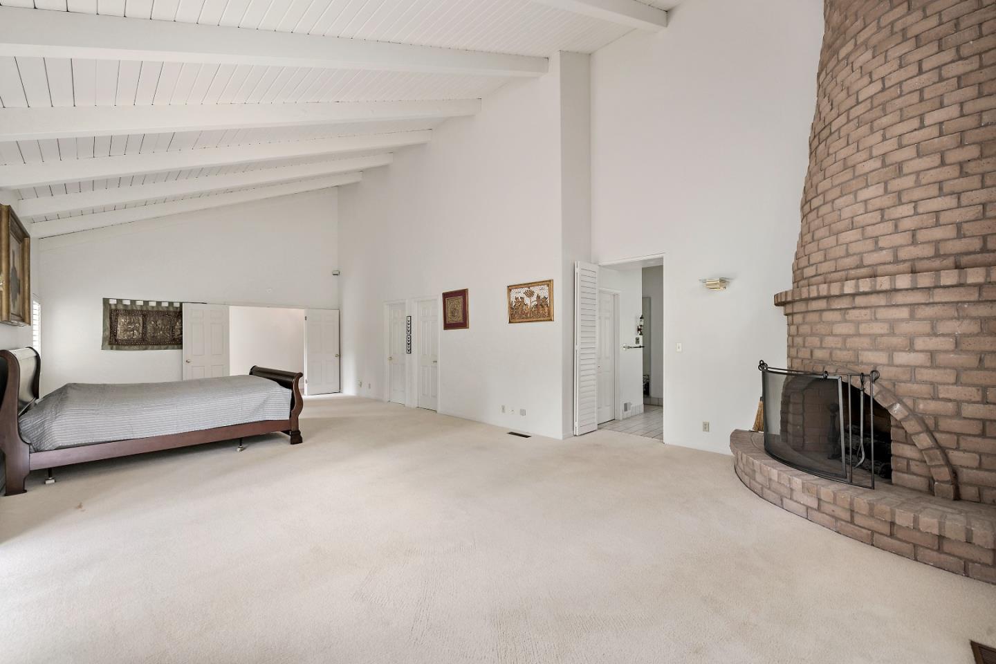 498 Walsh Road Atherton, CA 94027 - Photo 36 of 42 Gallery Image 36