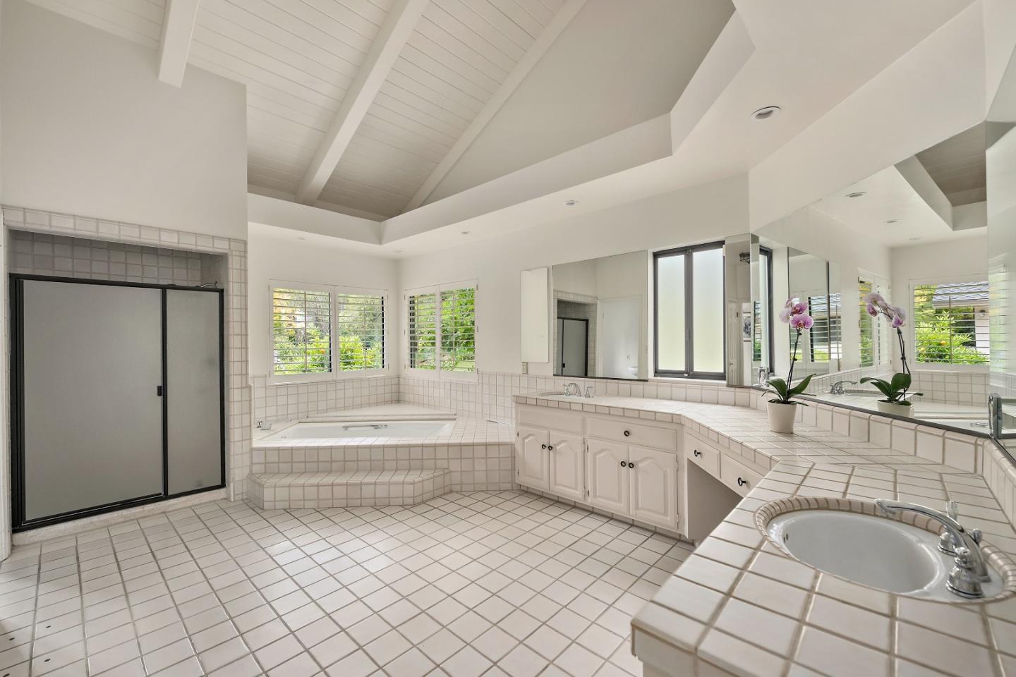 498 Walsh Road Atherton, CA 94027 - Photo 38 of 42 Gallery Image 38