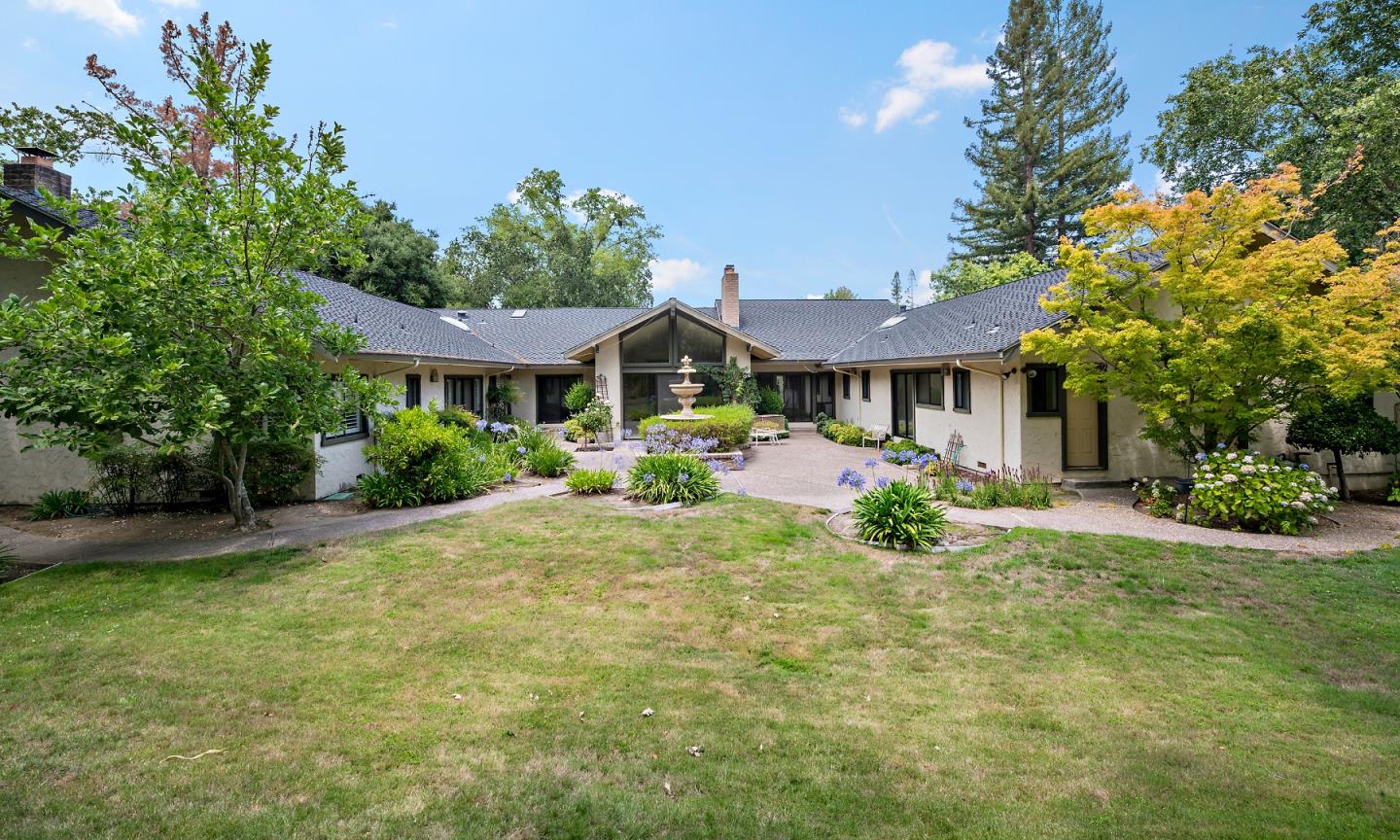 498 Walsh Road Atherton, CA 94027 - Photo 42 of 42 Gallery Image 42