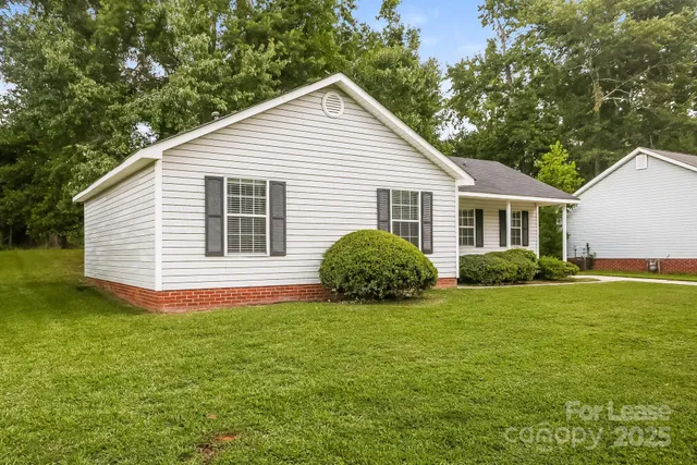 $1,755 | 8247 Gera Emma Drive, Charlotte, NC 28215