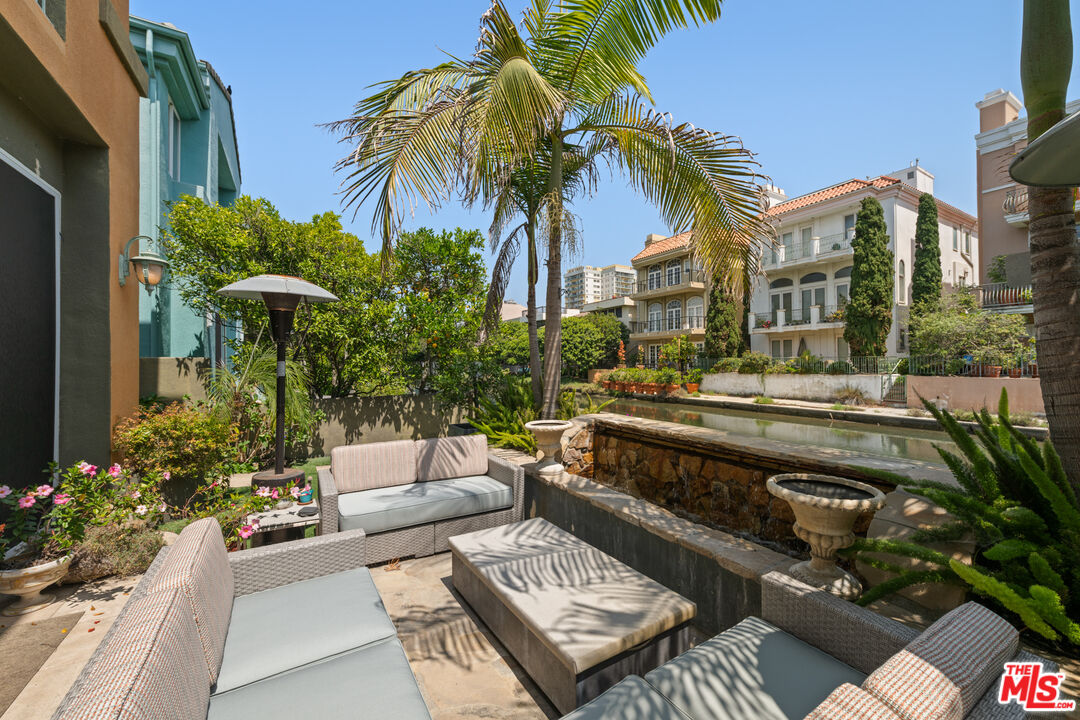 3705 Esplanade Marina del Rey, CA 90292 - Photo 9 of 41
