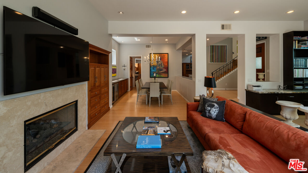 3705 Esplanade Marina del Rey, CA 90292 - Photo 10 of 41