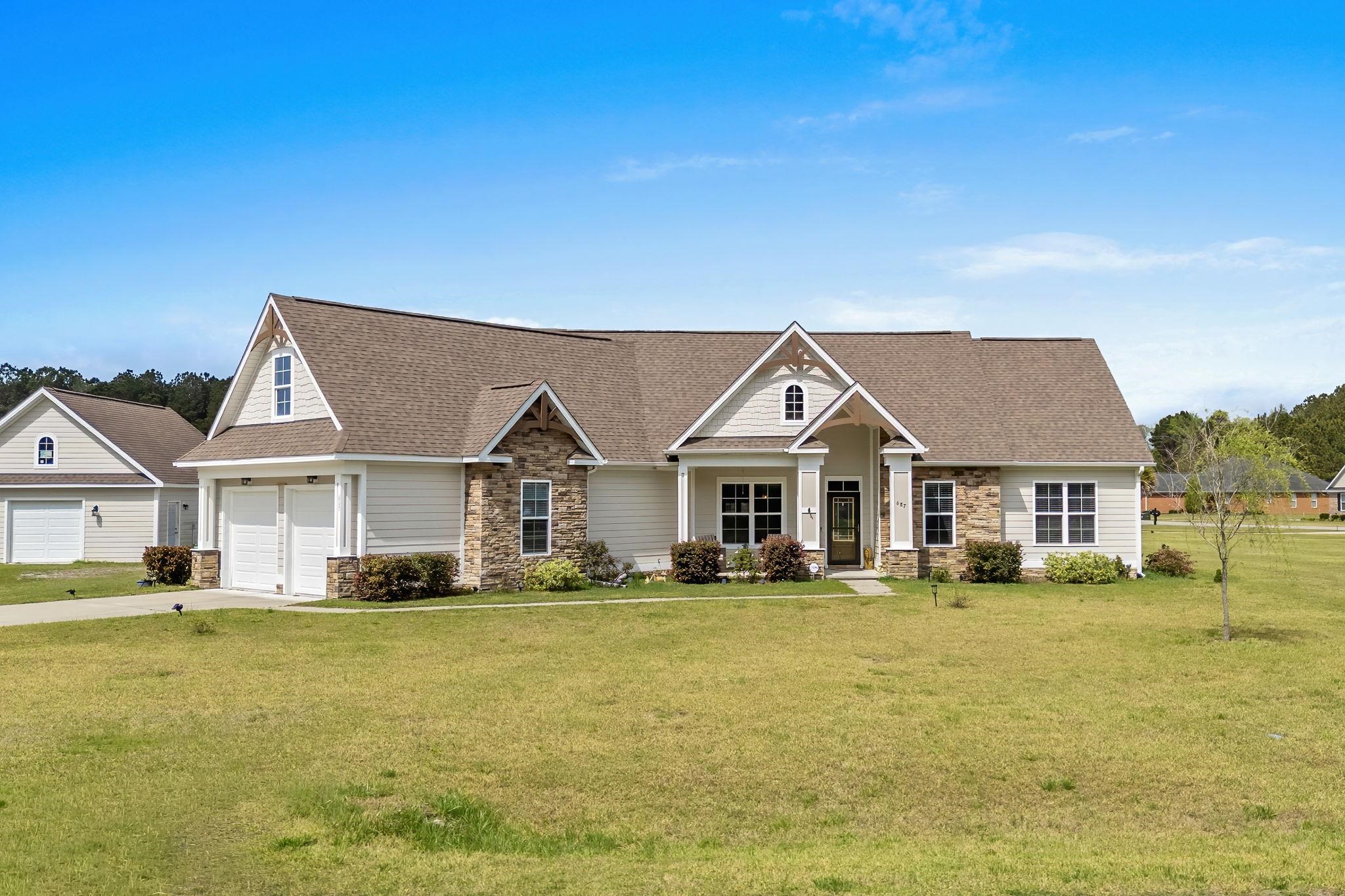 687 Tiger Paw Road Loris, SC 29569 - Photo 2 of 58