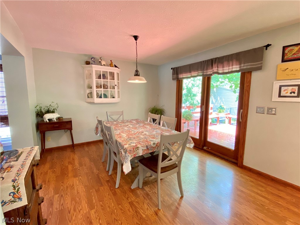 2877 Wagar Road Rocky River, OH 44116 - Photo 8 of 33