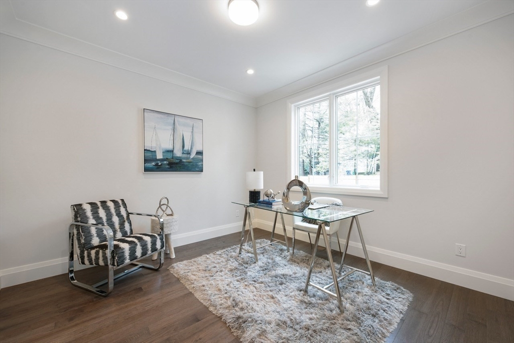 962 Walnut Street, Unit 962 Newton, MA 02459 - Photo 6 of 11